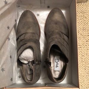 Women’s grey cutout booties